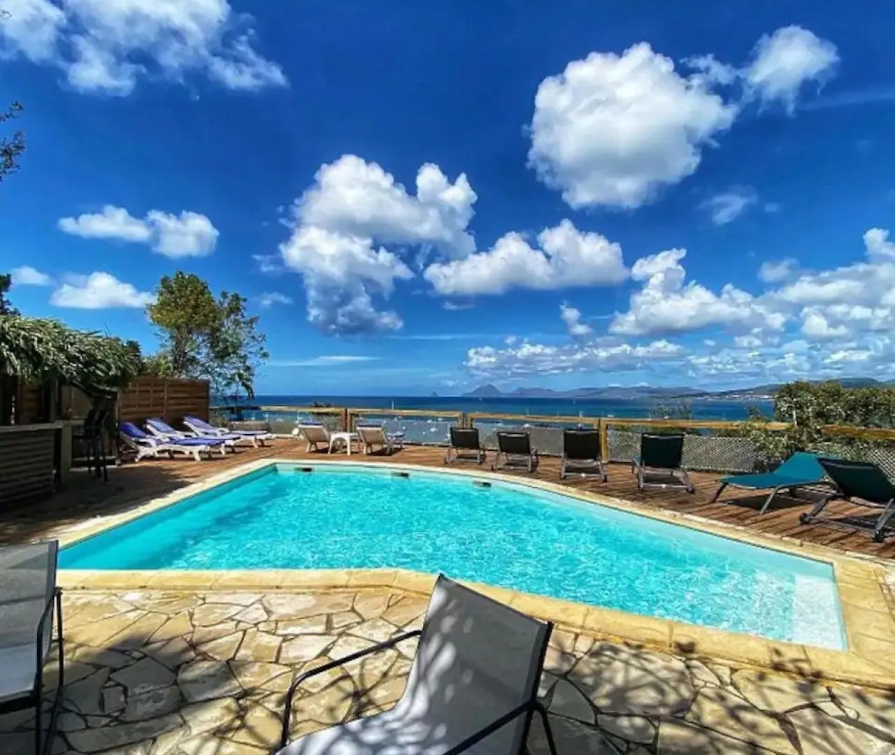 La Villa Ouf - Vue Sur Le Diamant, St-Anne contacts